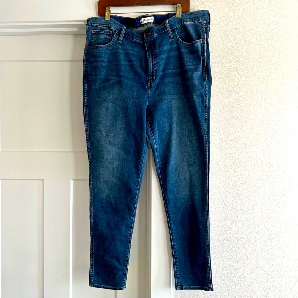 NWT Madewell Roadtripper jeans in Playford Wash, sz 35W
